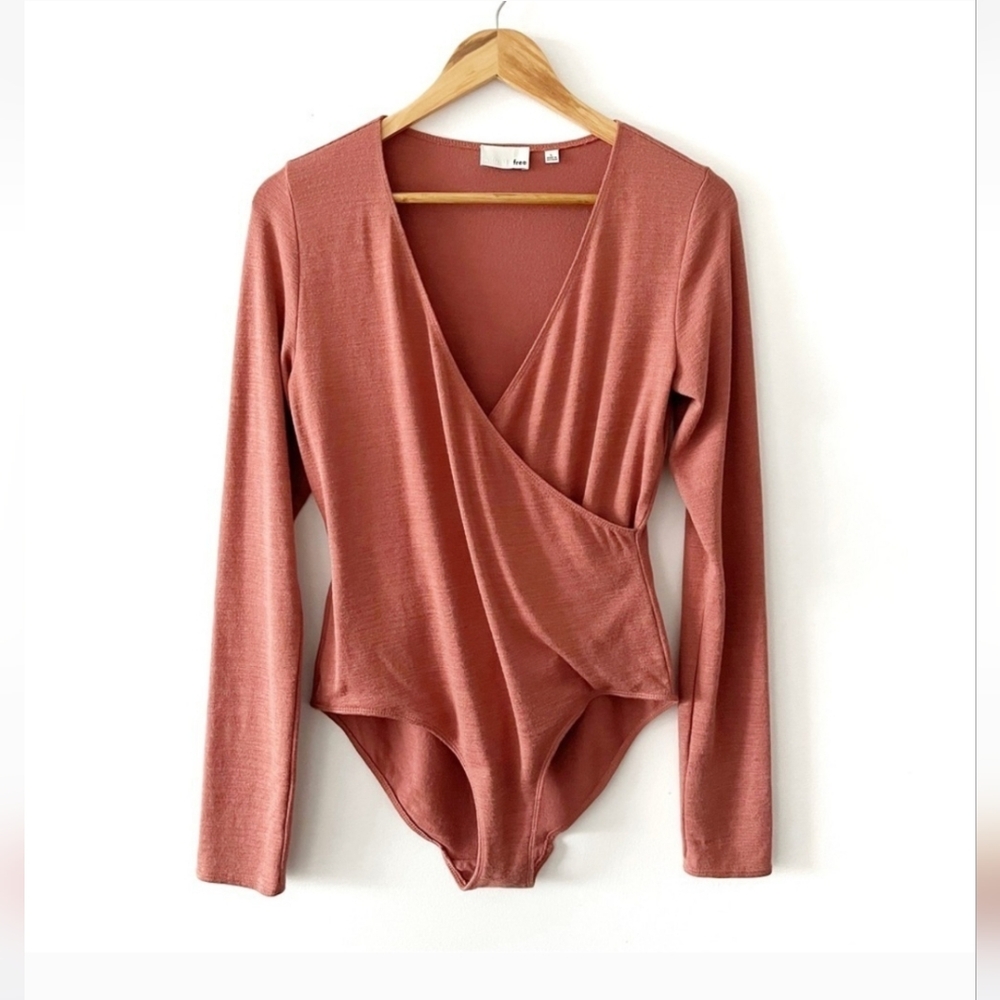 WILFRED Free | Hari Longsleeve Bodysuit Size Large Aritzia